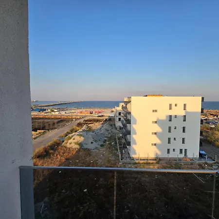 아파트 November Năvodari